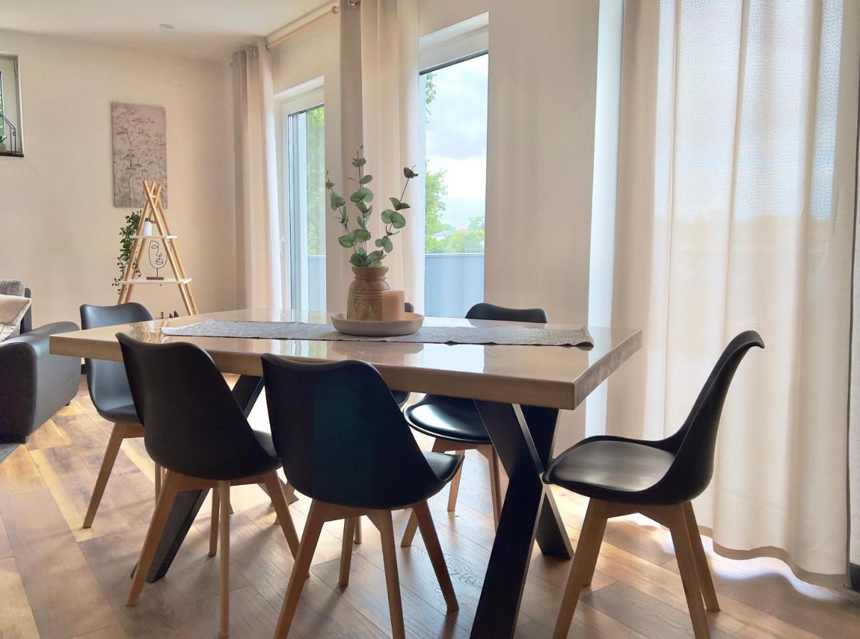 Grosse Wohnung Wellness + Sauna + Netflix Petershagen Exterior photo